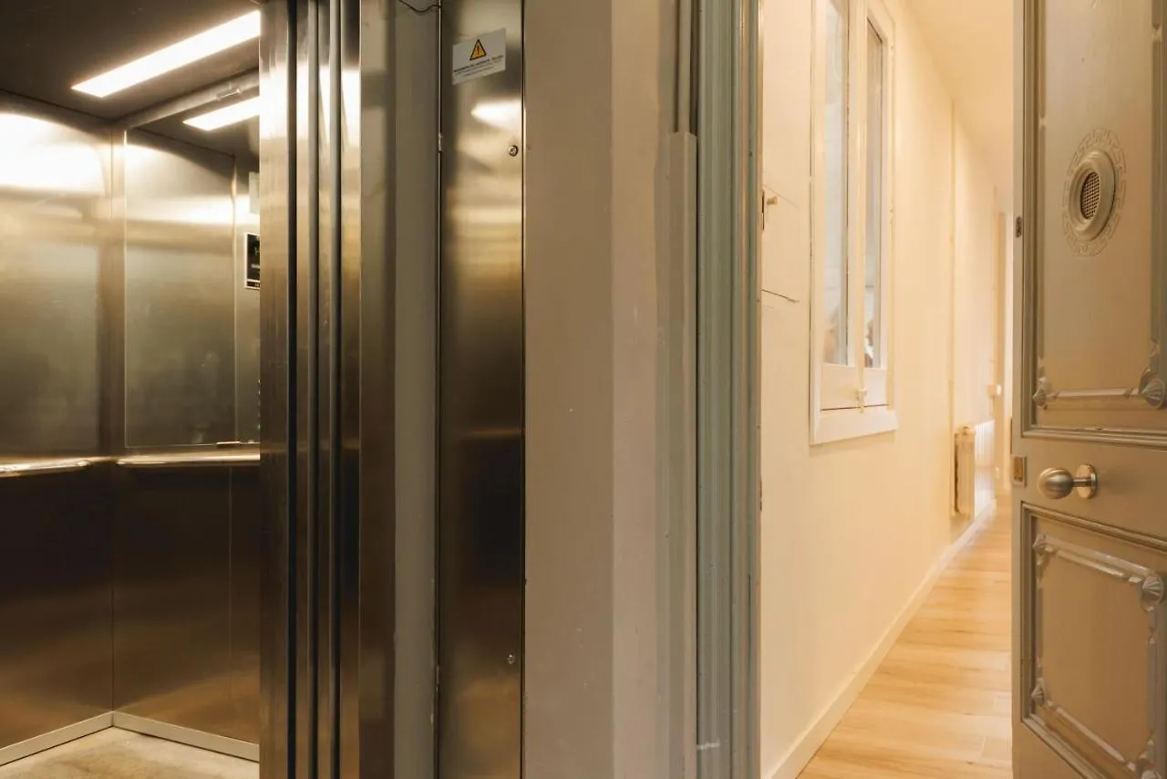 Bravissimo Ciutadans, Comfortable 3-Bedroom Apartment Girona Španělsko
