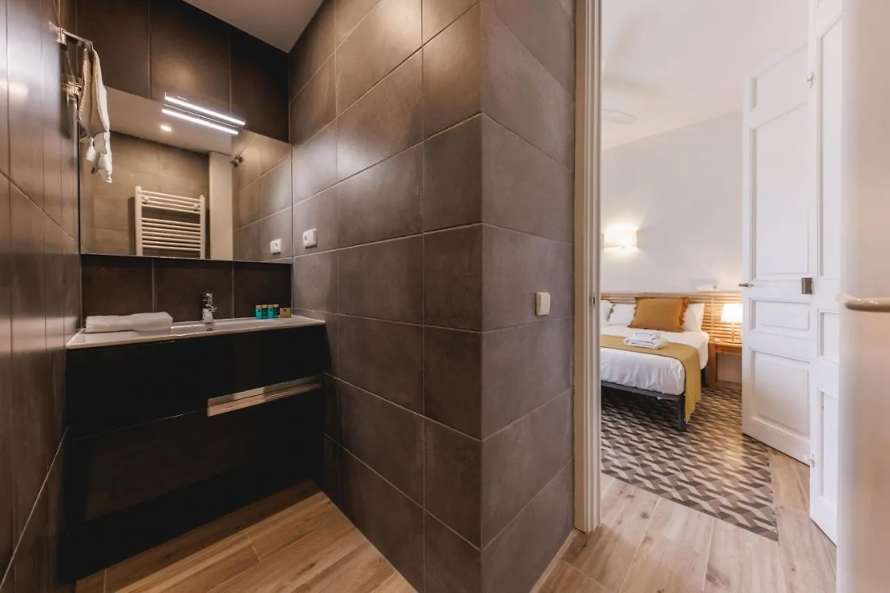 Bravissimo Ciutadans, Comfortable 3-Bedroom Apartment Girona