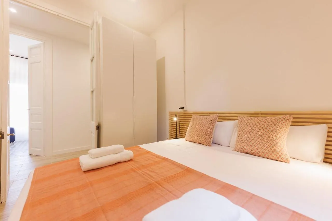 Bravissimo Ciutadans, Comfortable 3-Bedroom Apartment Girona